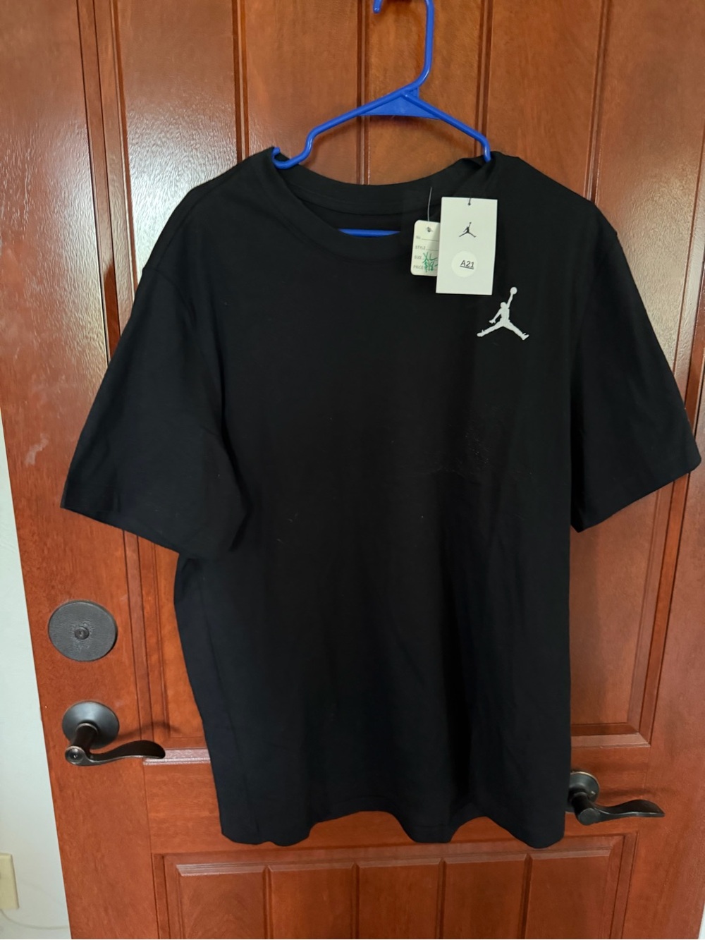 Jordan Men’s Black Short-Sleeve Logo T-Shirt size XL new with tags